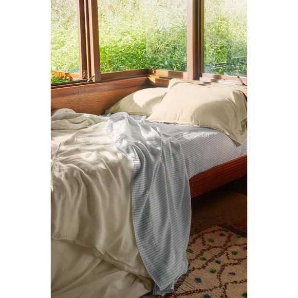 NEW! Buffy Breeze Eucalyptus Duvet Cover Full/Queen Size Cream $139 msrp I3-1 - Picture 2 of 8